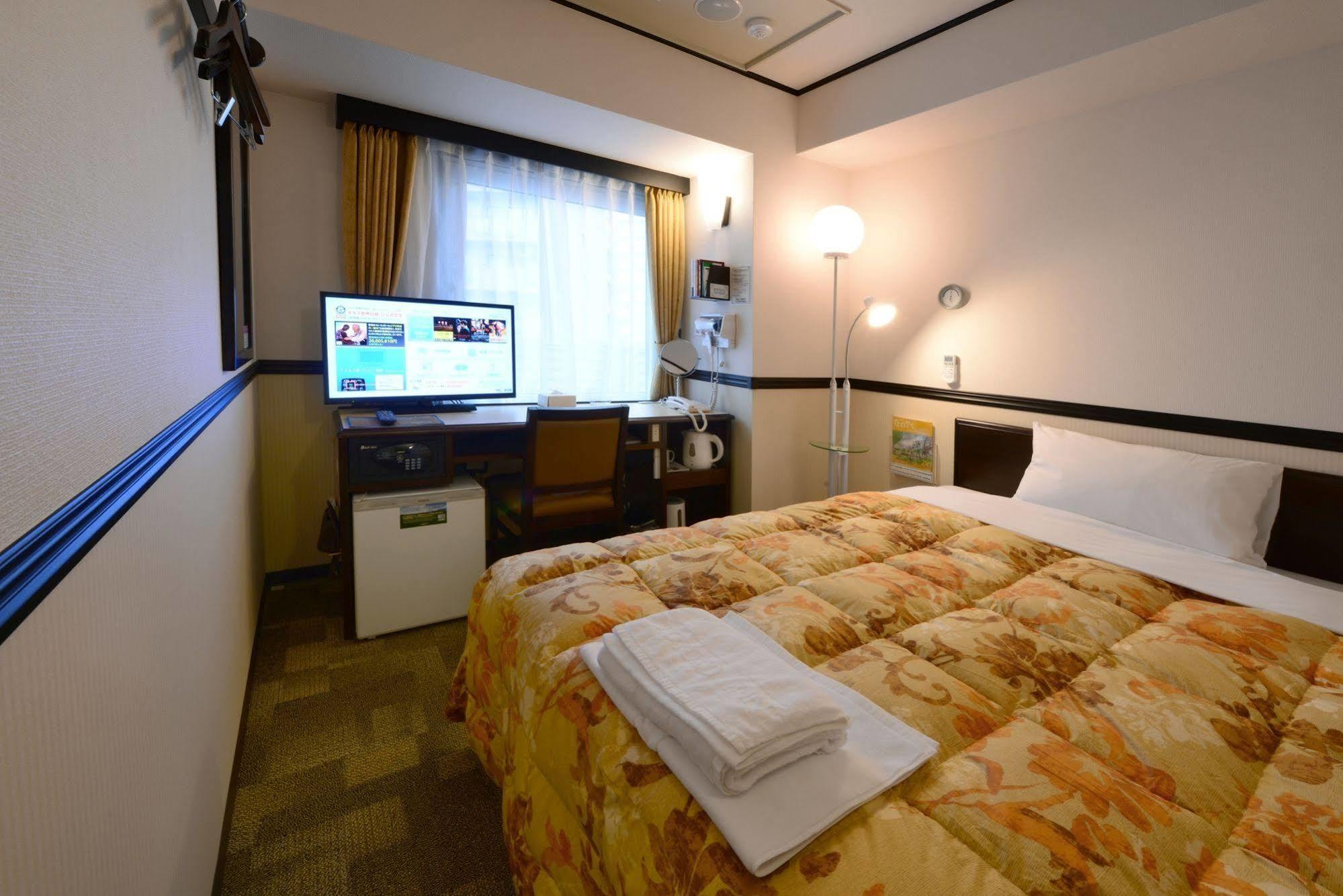 Toyoko Inn Oita Nakatsu Ekimae Kültér fotó